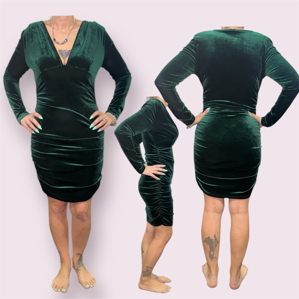 Elegant Green Velvet Dress